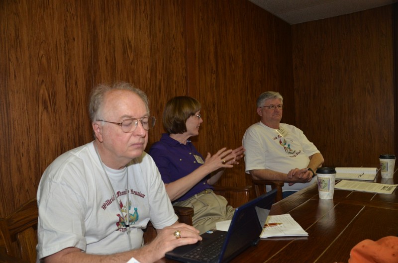 DSC_0300.JPG - Saturday morning History Committee meeting [1 of 3]