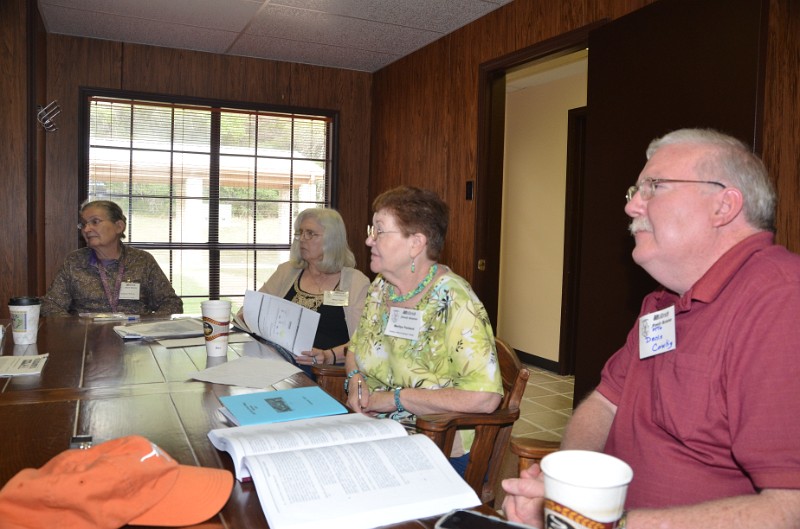 DSC_0302.JPG - Saturday morning History Committee meeting [3 of 3]