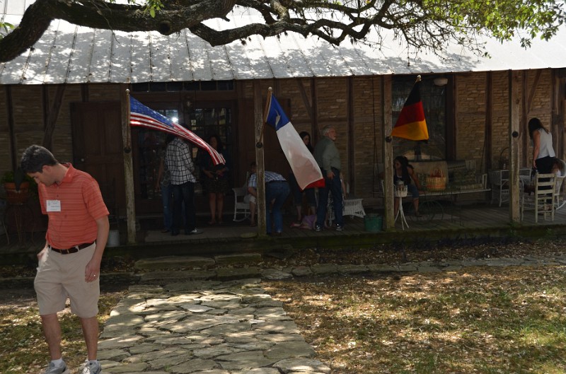 DSC_0350.JPG - Chairs on front porch of Mt. Eliza were comfortable.